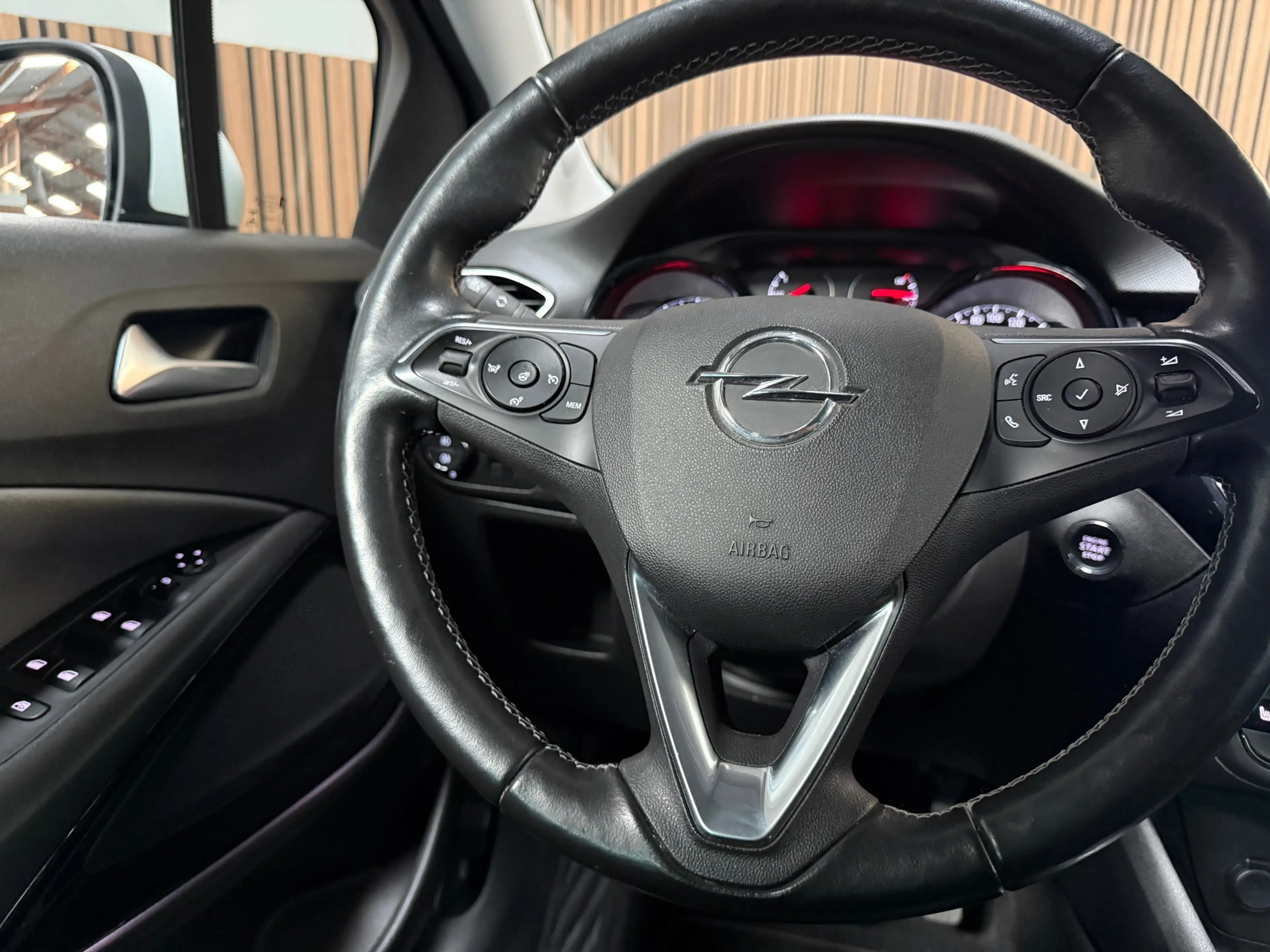 Opel Crossland X 1.2 Turbo Innovation, Automaat, Nette auto — photo 10