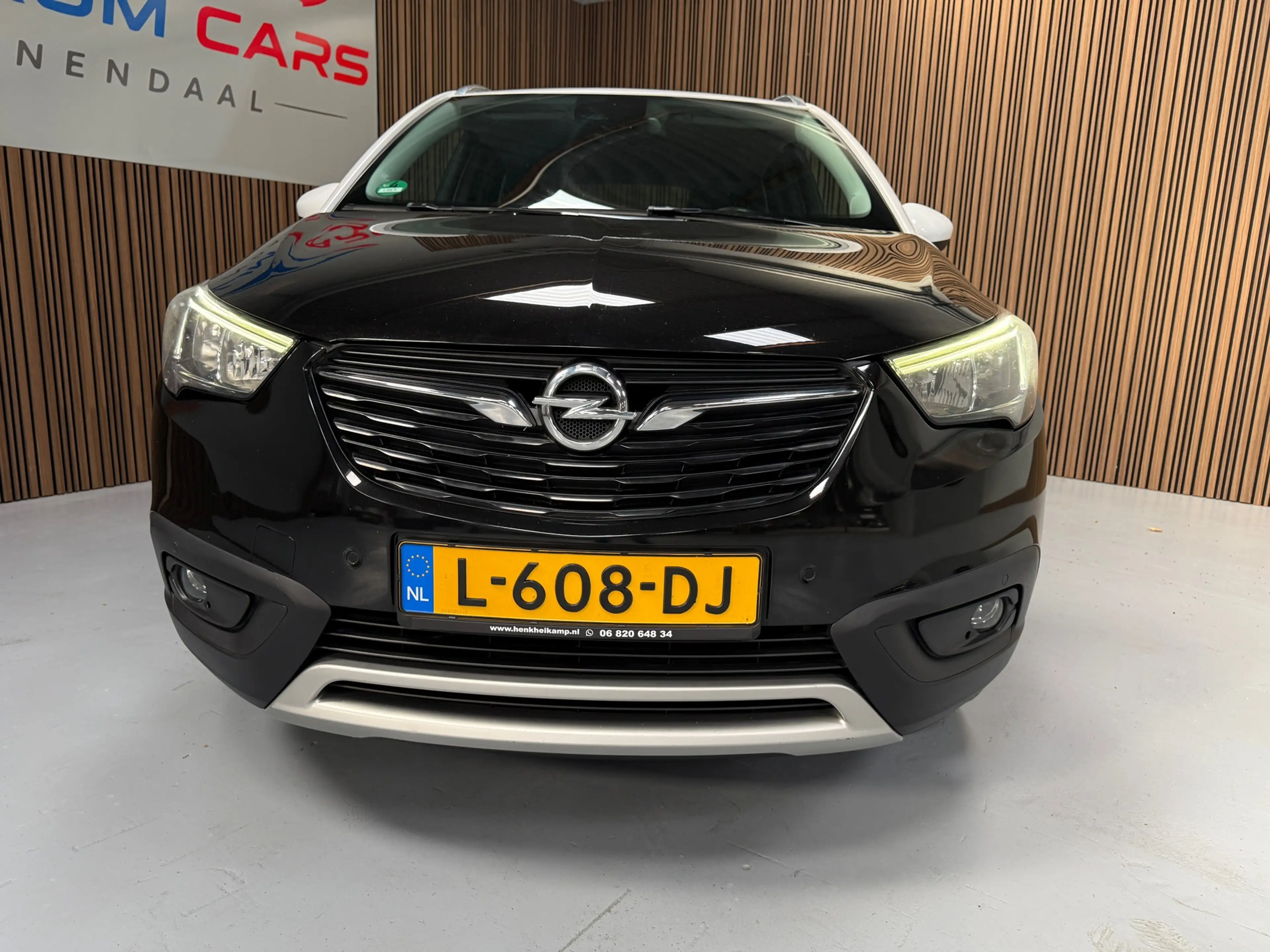 Opel Crossland X 1.2 Turbo Innovation, Automaat, Nette auto — photo 3