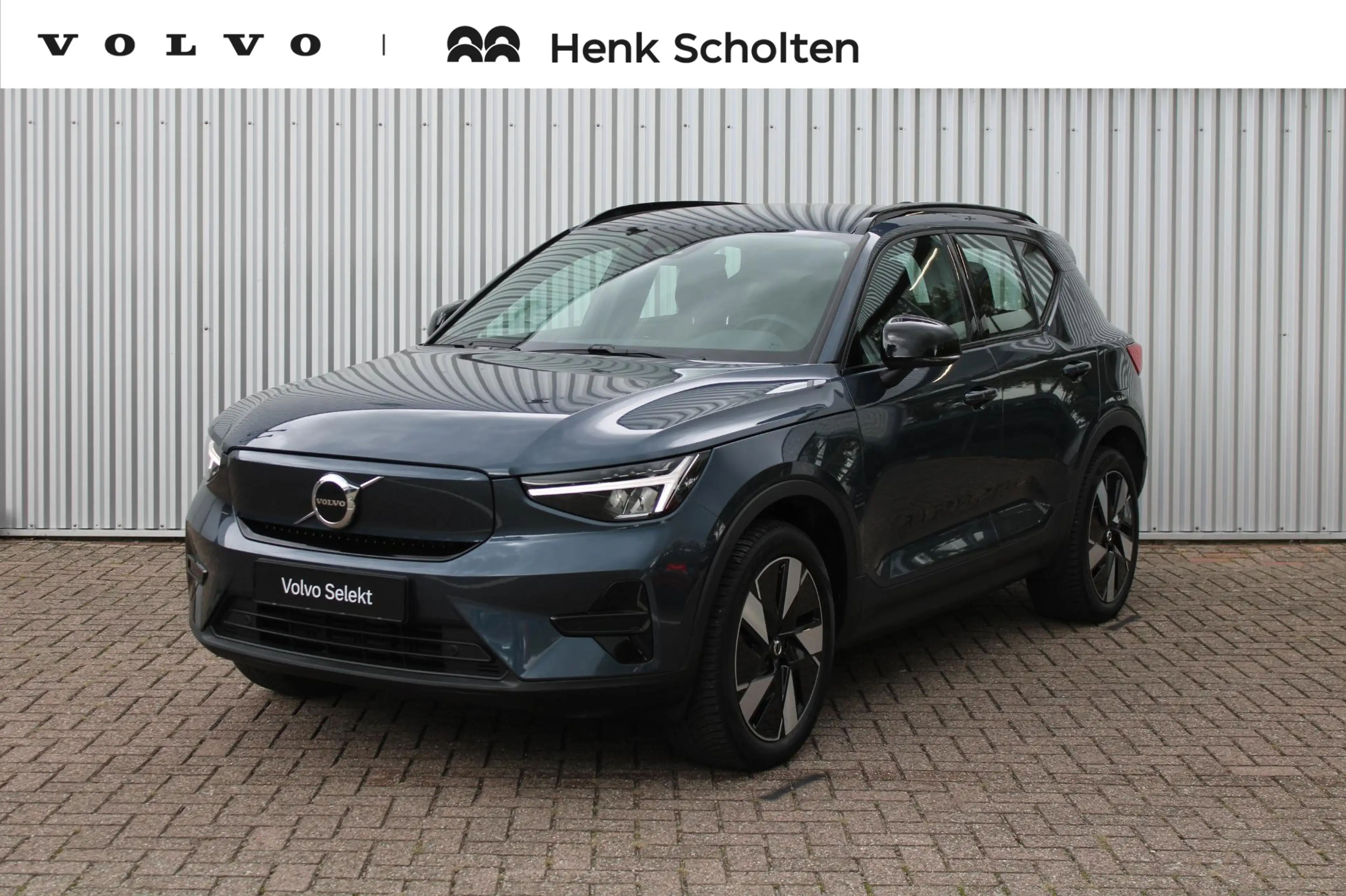 Volvo EX40 Single Motor Extended Range Plus 82 kWh | Trekhaak