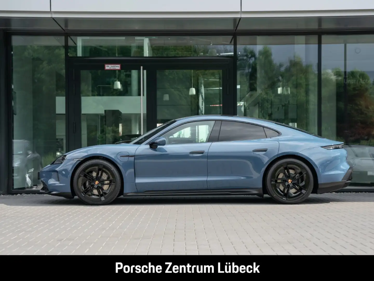 Porsche Taycan 4S BOSE LED-Matrix Panorama ParkAssistent Blau - 2
