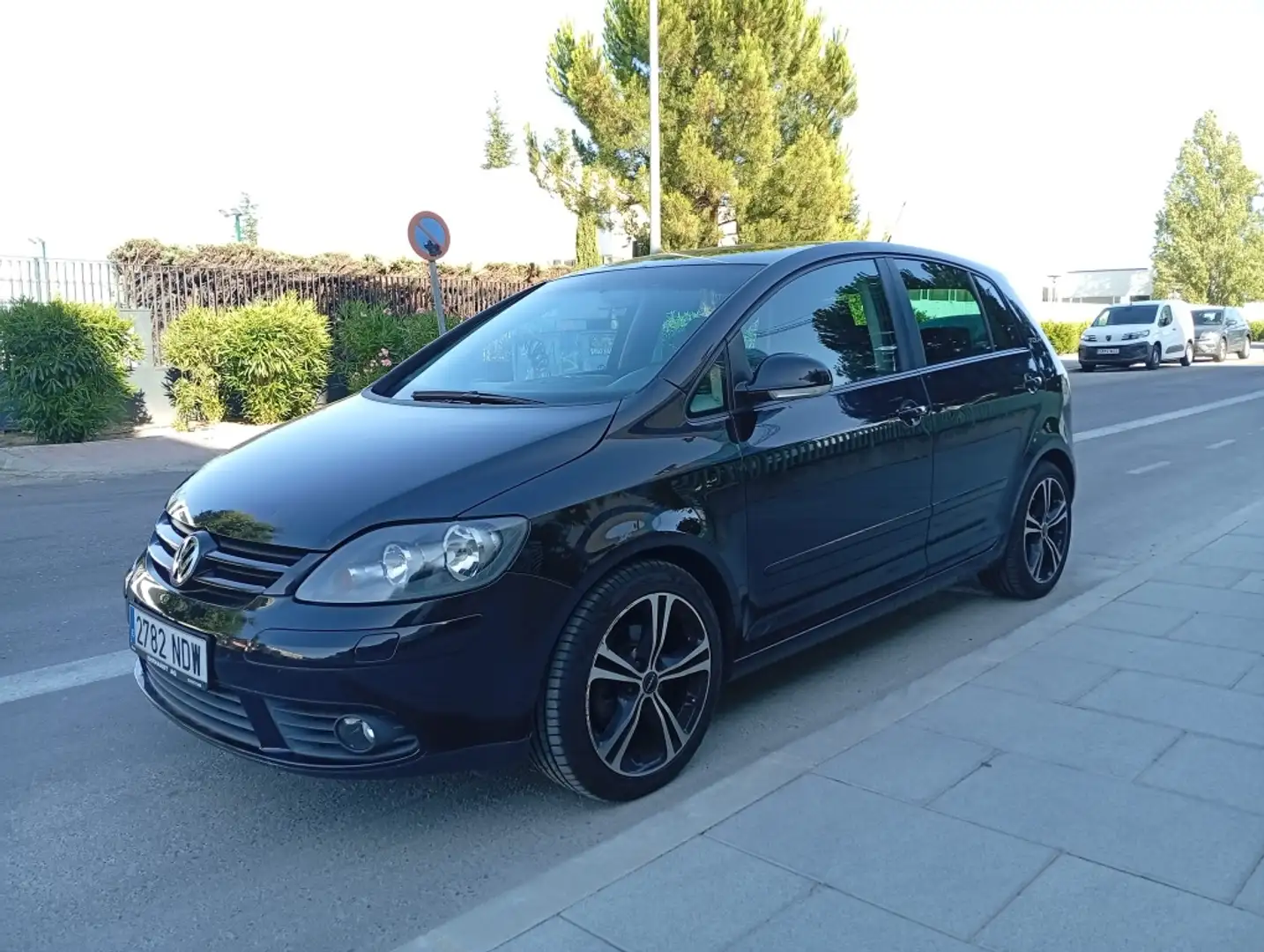 Volkswagen Golf Plus 1.4TSI Sportline 140 Negro - 1
