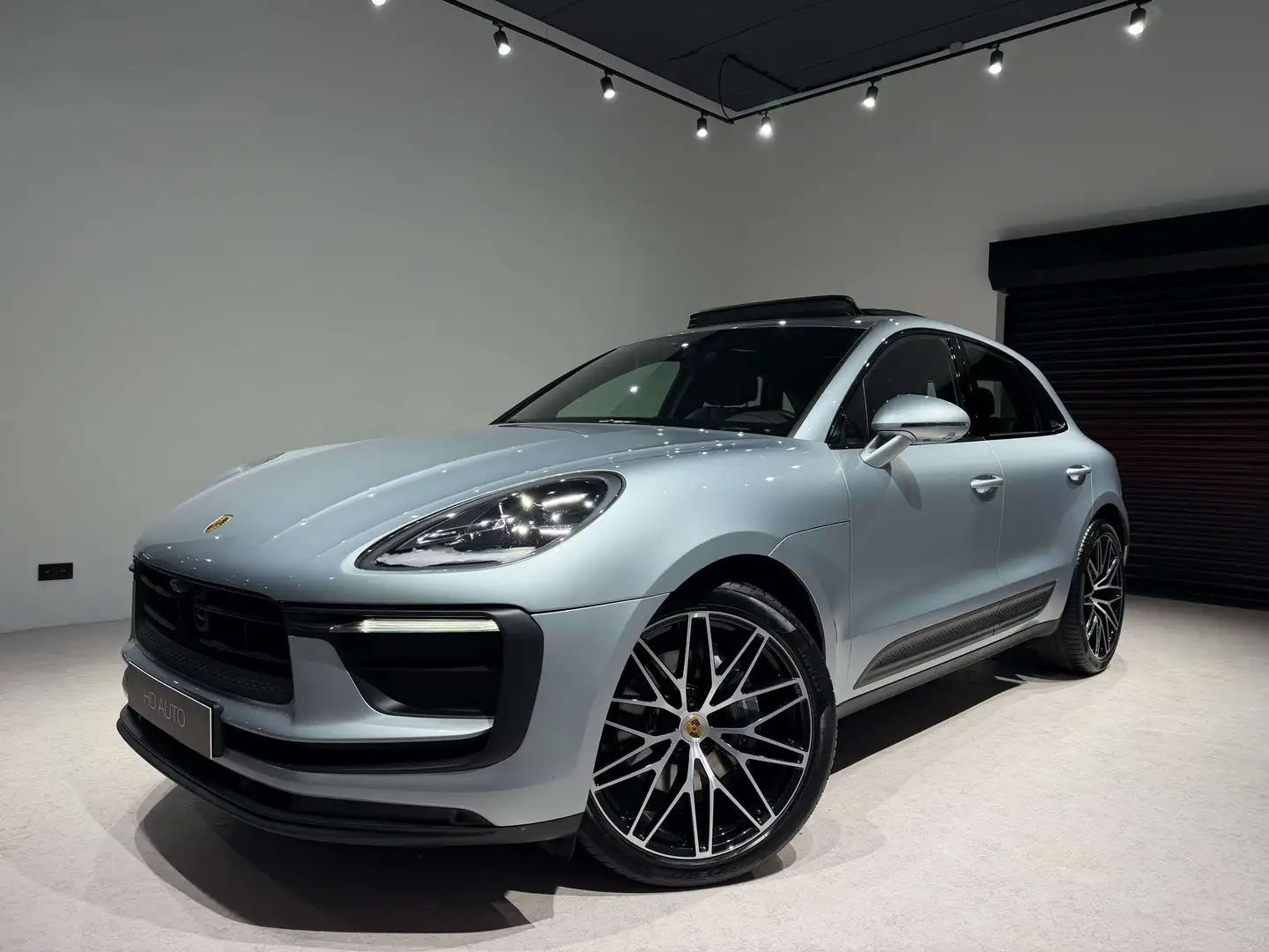 Porsche Macan 2.0 Turbo//FACELIFT/SPORT CHRONO/TOIT PANO/LED Gris - 2