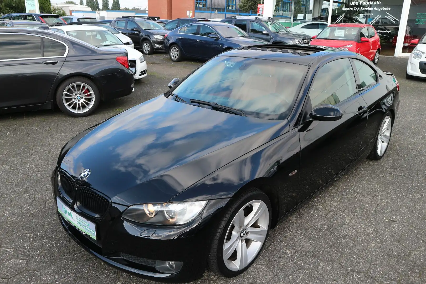 BMW 320 I Coupe Leder/Sitzheizung/PDC/Klima/Xenon Noir - 2