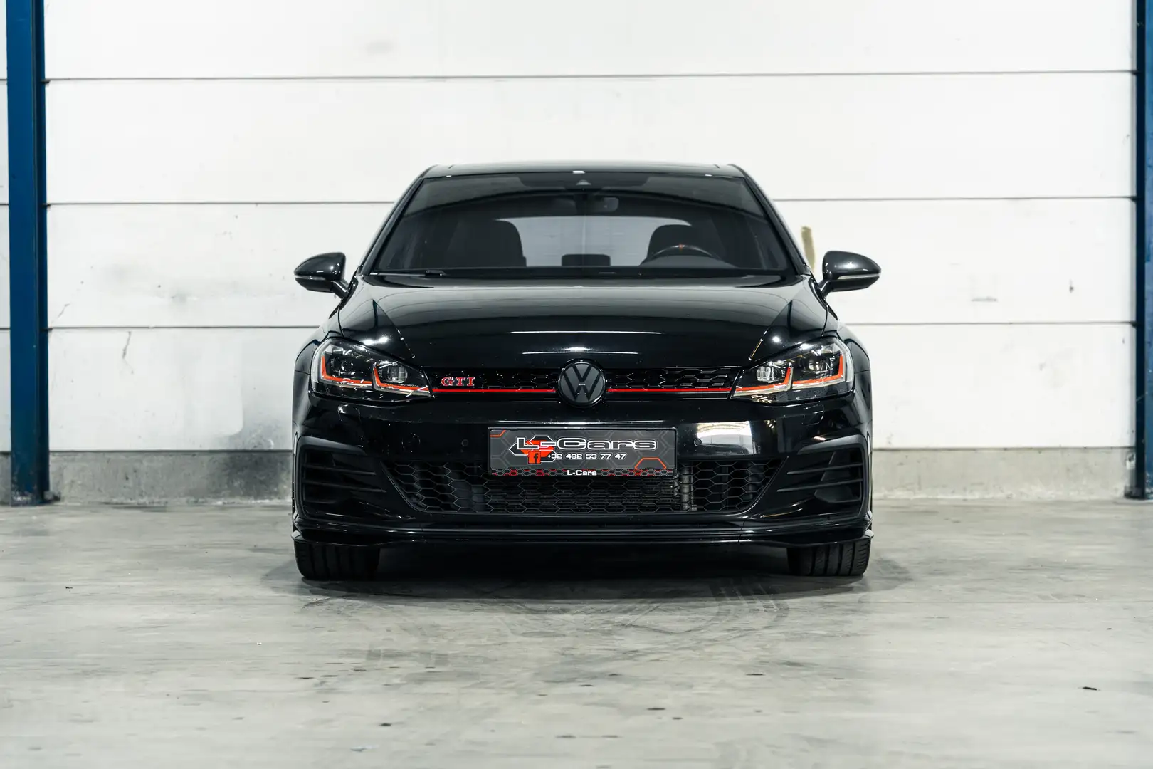 Volkswagen Golf GTI Golf GTI TCR 2.0 TSI OPF DSG Pano/Akra/Dynaudio Nero - 2