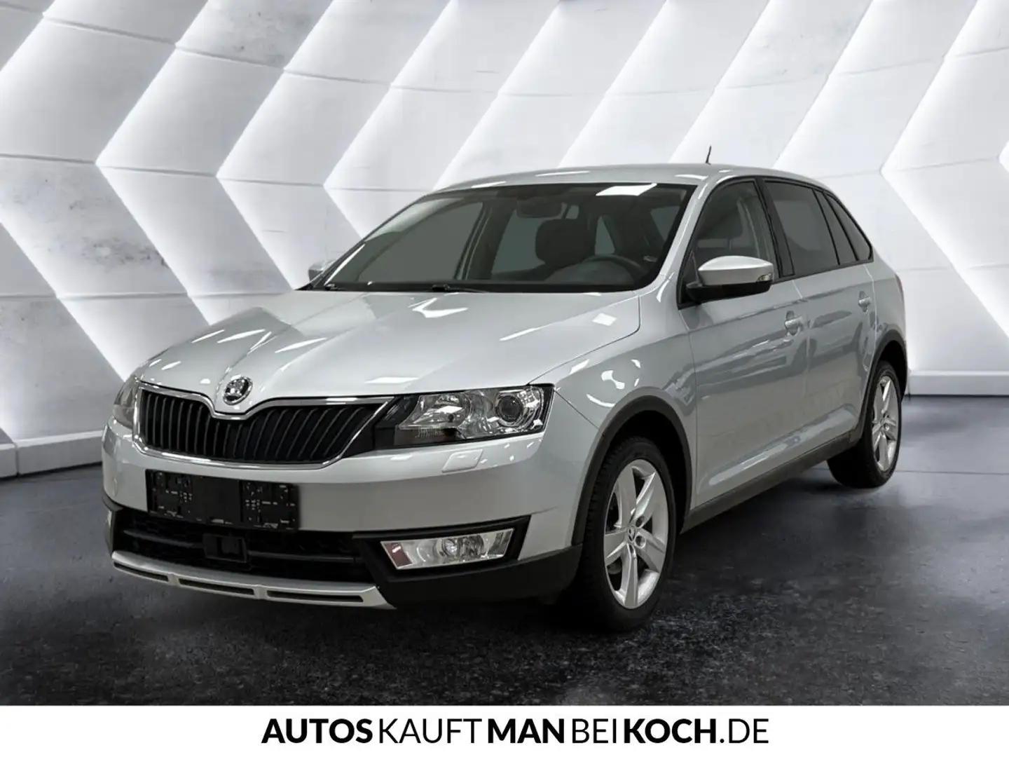 Skoda Rapid/Spaceback Rapid Spaceback 1.2 TSI DSG Scout XENON SHZ PDC Silber - 2