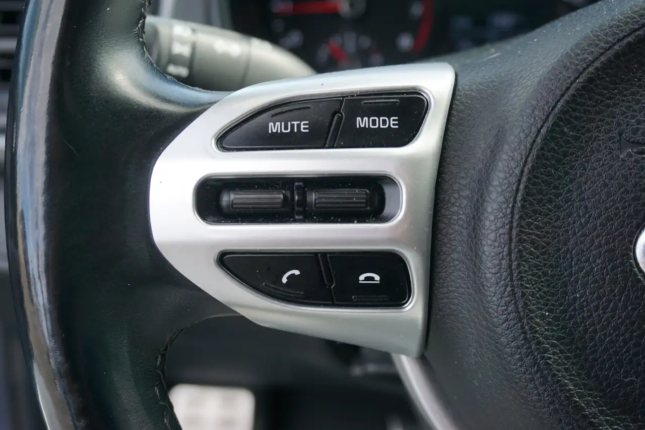 Kia Rio снимка Kia Rio