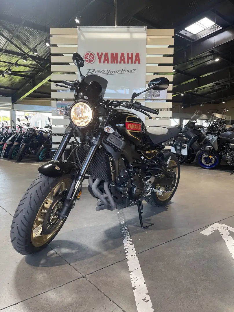 Yamaha XSR 900 - 2