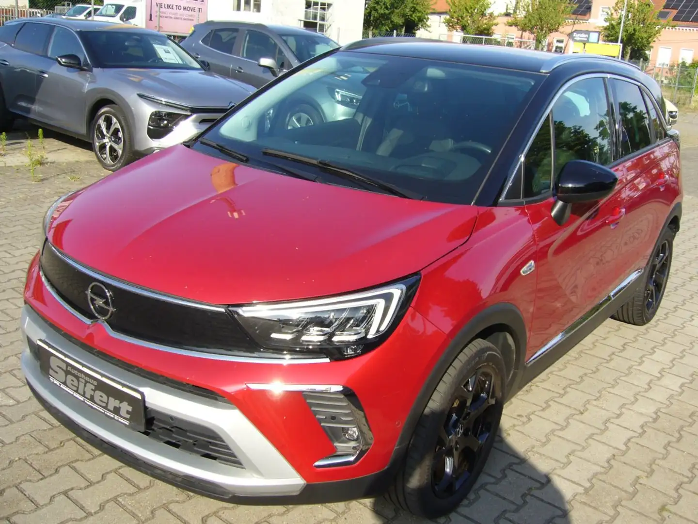 Opel Crossland 1.2 Turbo EU6d Ultimate - Automatik Rot - 2