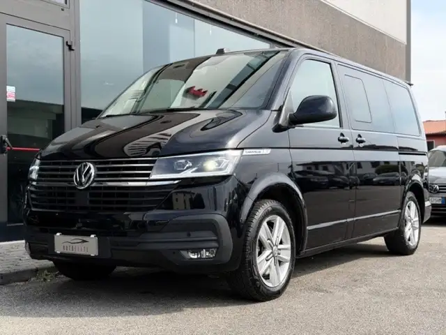 Volkswagen Caravelle 2.0TDI 204CV DSG T6.1PC Cruise 8POSTI FU