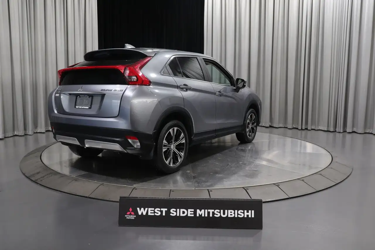 Mitsubishi Eclipse Cross photo Mitsubishi Eclipse Cross