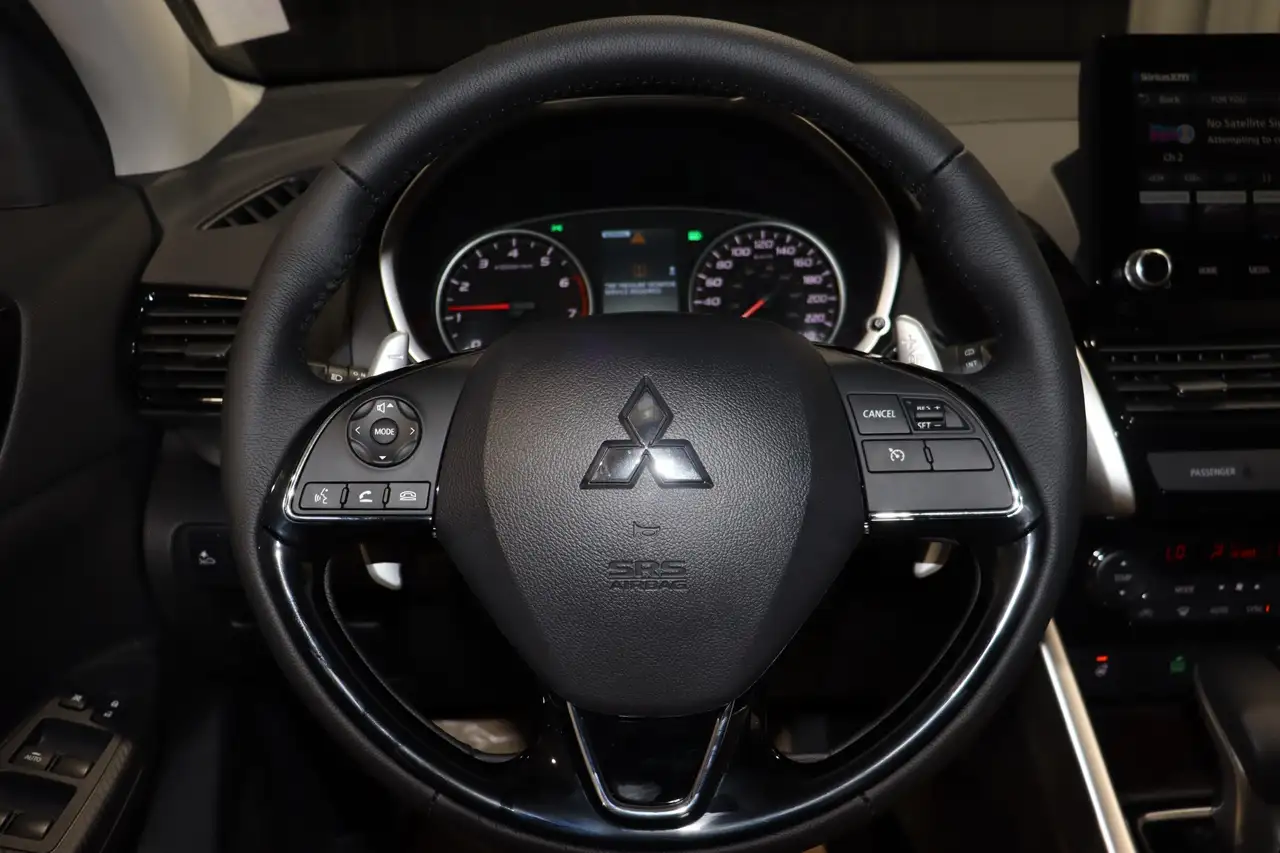 Mitsubishi Eclipse Cross photo Mitsubishi Eclipse Cross