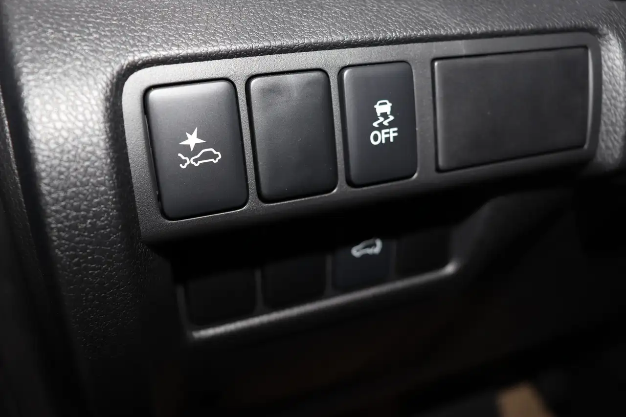 Mitsubishi Eclipse Cross photo Mitsubishi Eclipse Cross