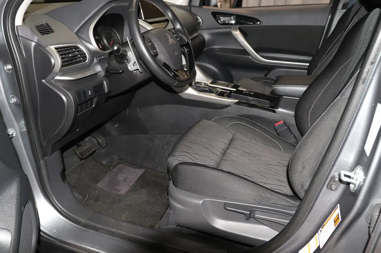 Mitsubishi Eclipse Cross photo Mitsubishi Eclipse Cross
