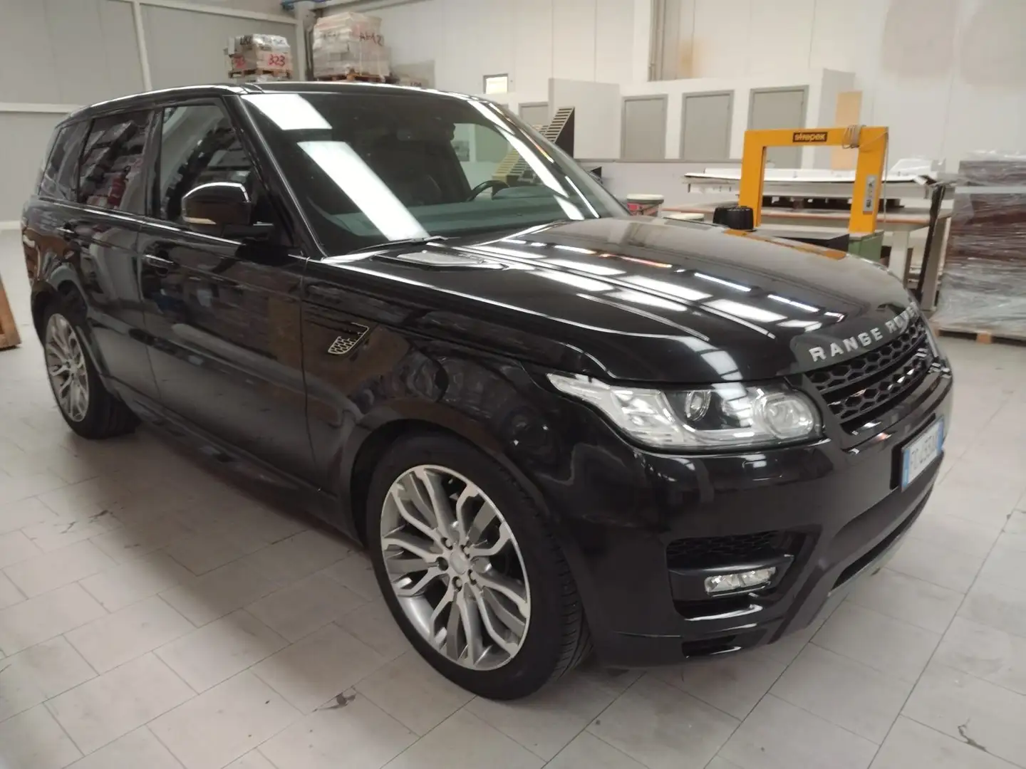 Land Rover Range Rover Sport Range Rover Sport 3.0 tdV6 HSE auto my16 E6 Noir - 1
