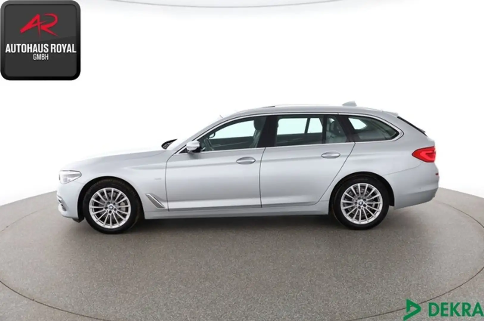 BMW 530 i T xDrive LUXURY LINE KEYLESSGO,360GRAD,HUD Gümüş rengi - 2