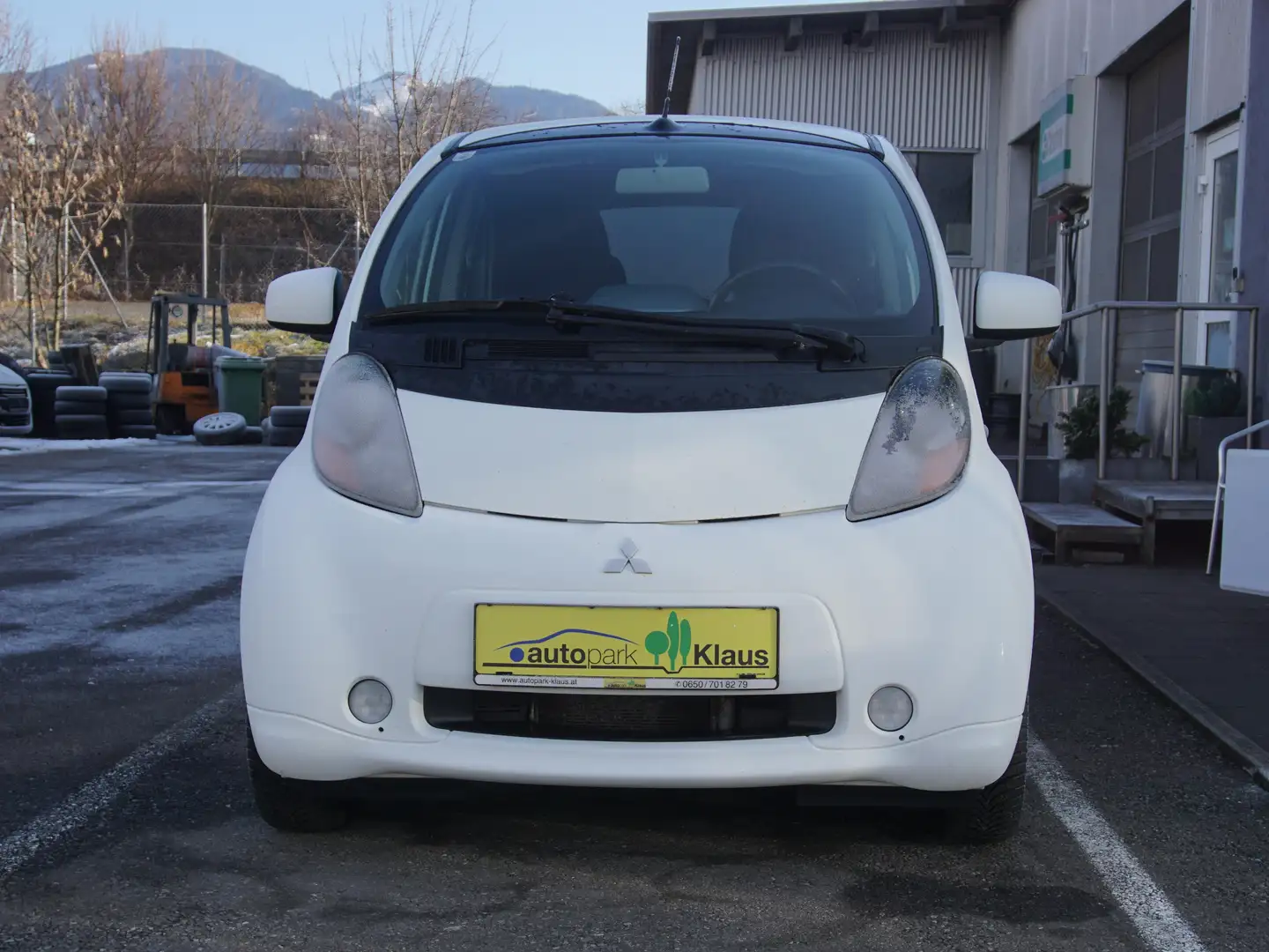 Mitsubishi I-MiEV Basis Weiß - 2