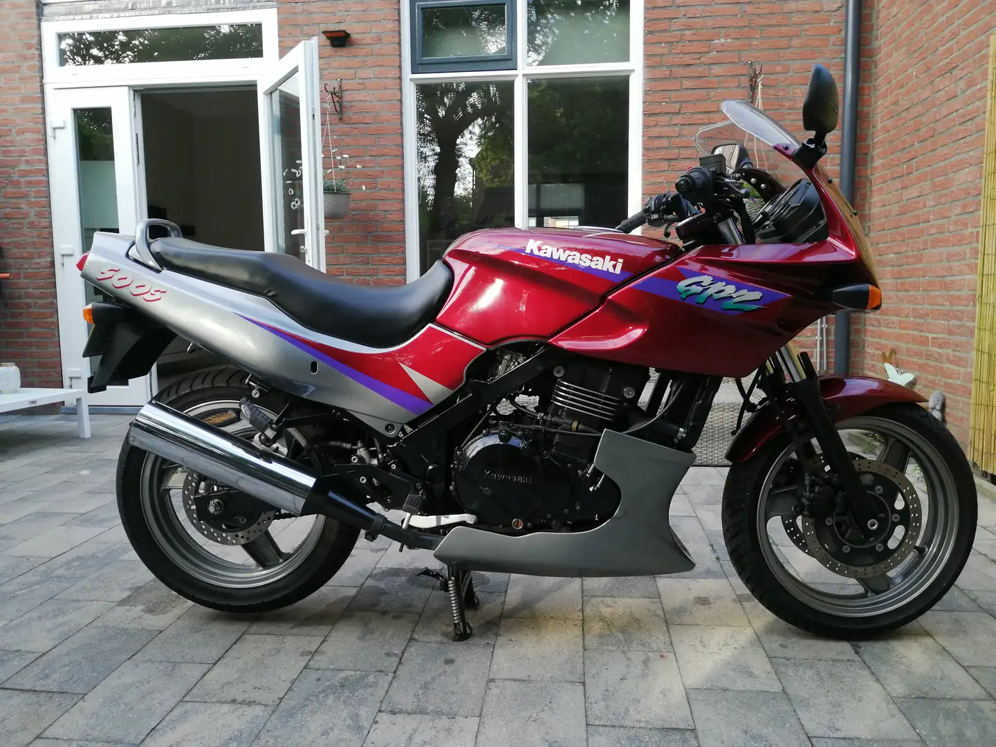 Kawasaki GPZ 500 S Zilver - 1