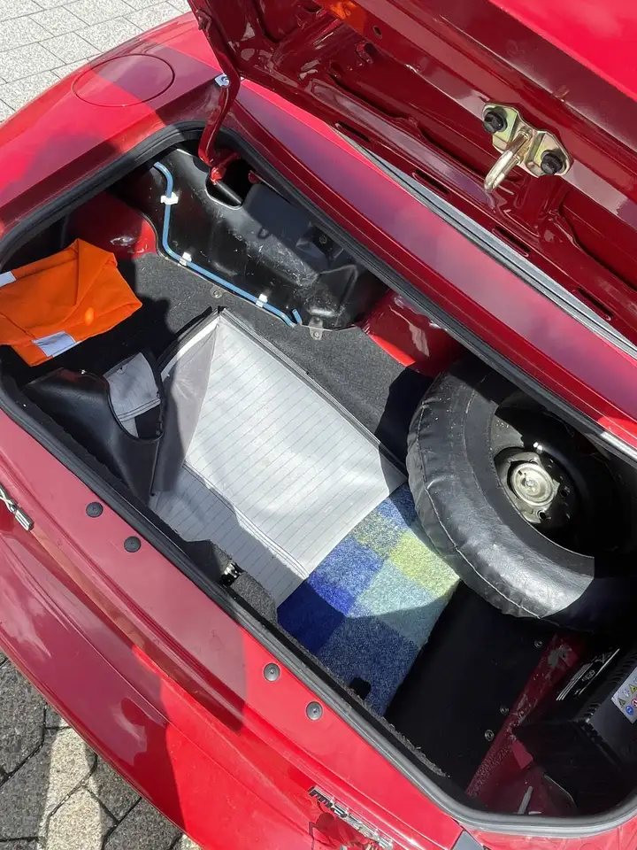 Mazda MX-5 Classic Red, foto 9