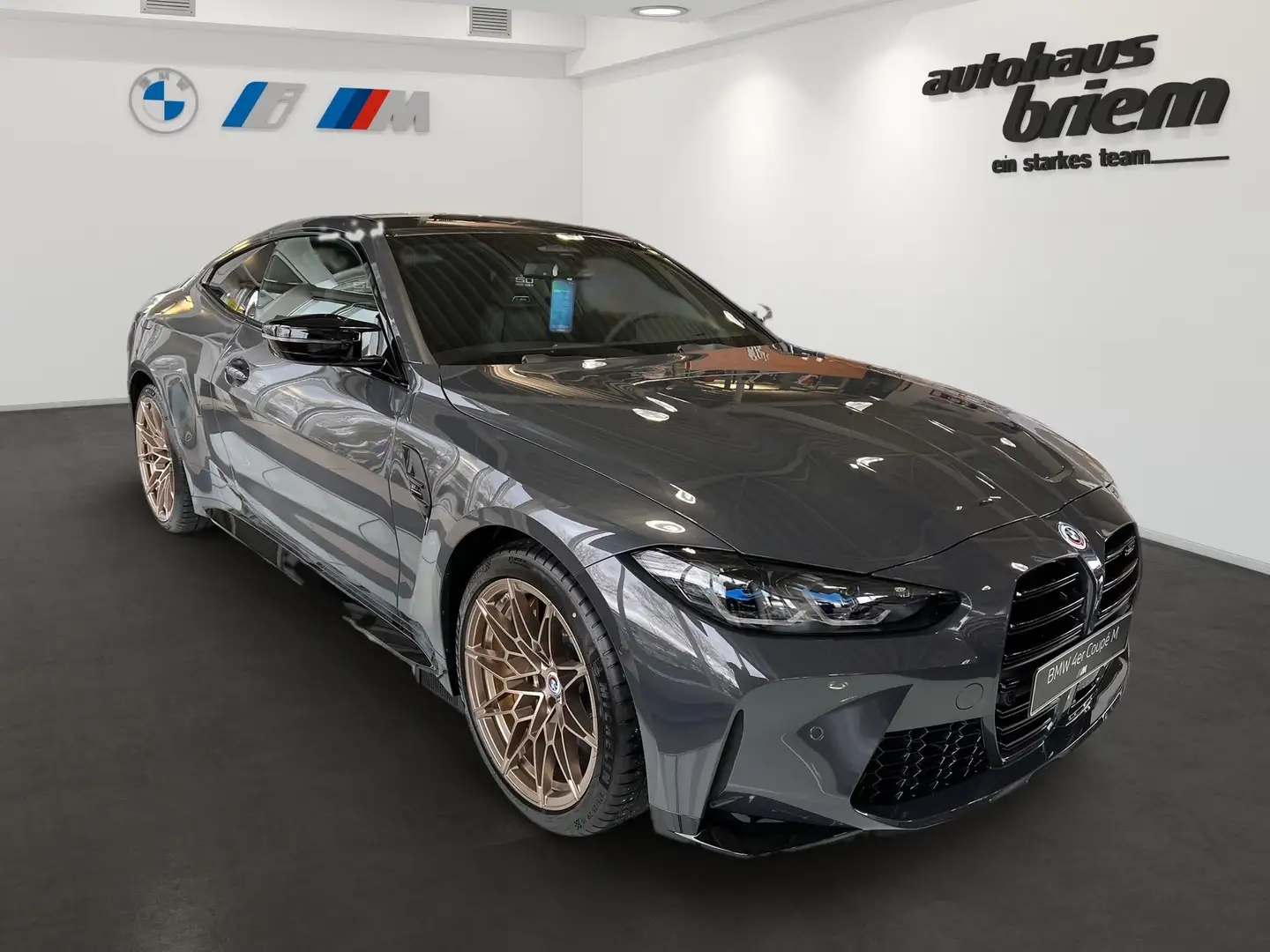 BMW M4 Competition M xDrive, Edition 50 Jahre siva - 2