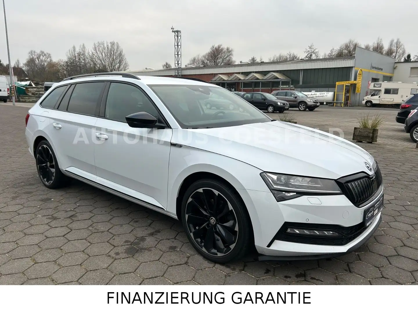 Skoda Superb Combi Sportline iV*Allwetterreifen *TOP* Weiß - 2