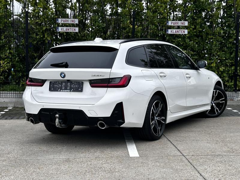 BMW 330 Touring — photo 2