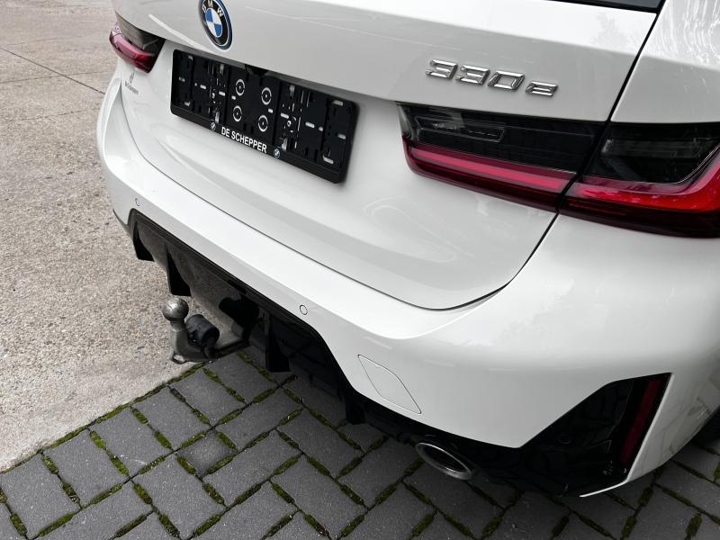 BMW 330 Touring — photo 8