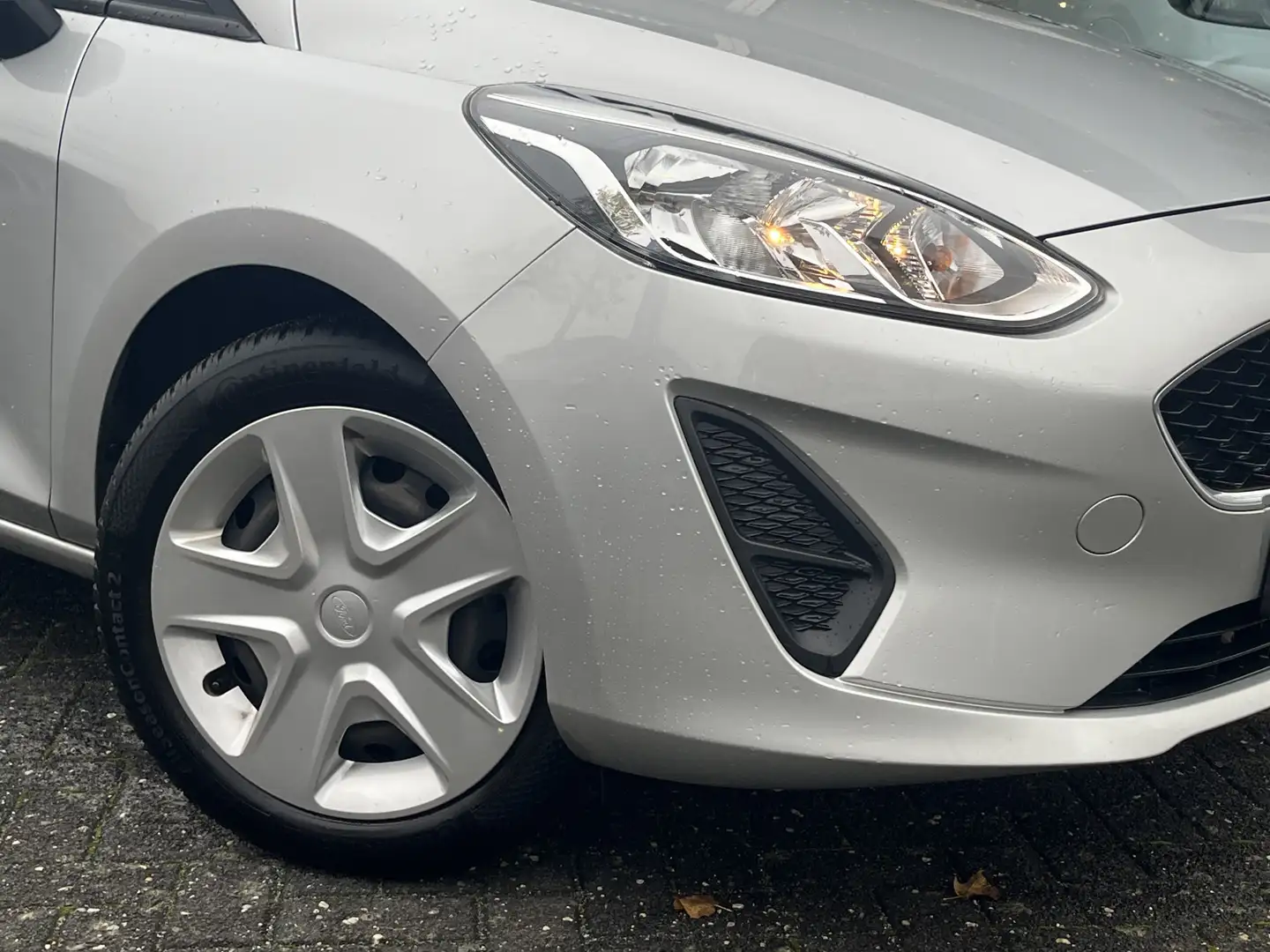 Ford Fiesta 1.1 Trend 5drs 85pk Plateado - 2