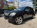 Mercedes-Benz ML 320 CDI/ALLRAD/AUT./NAVI/E-HECK/ESD/KLIMATR. Noir - thumbnail 2