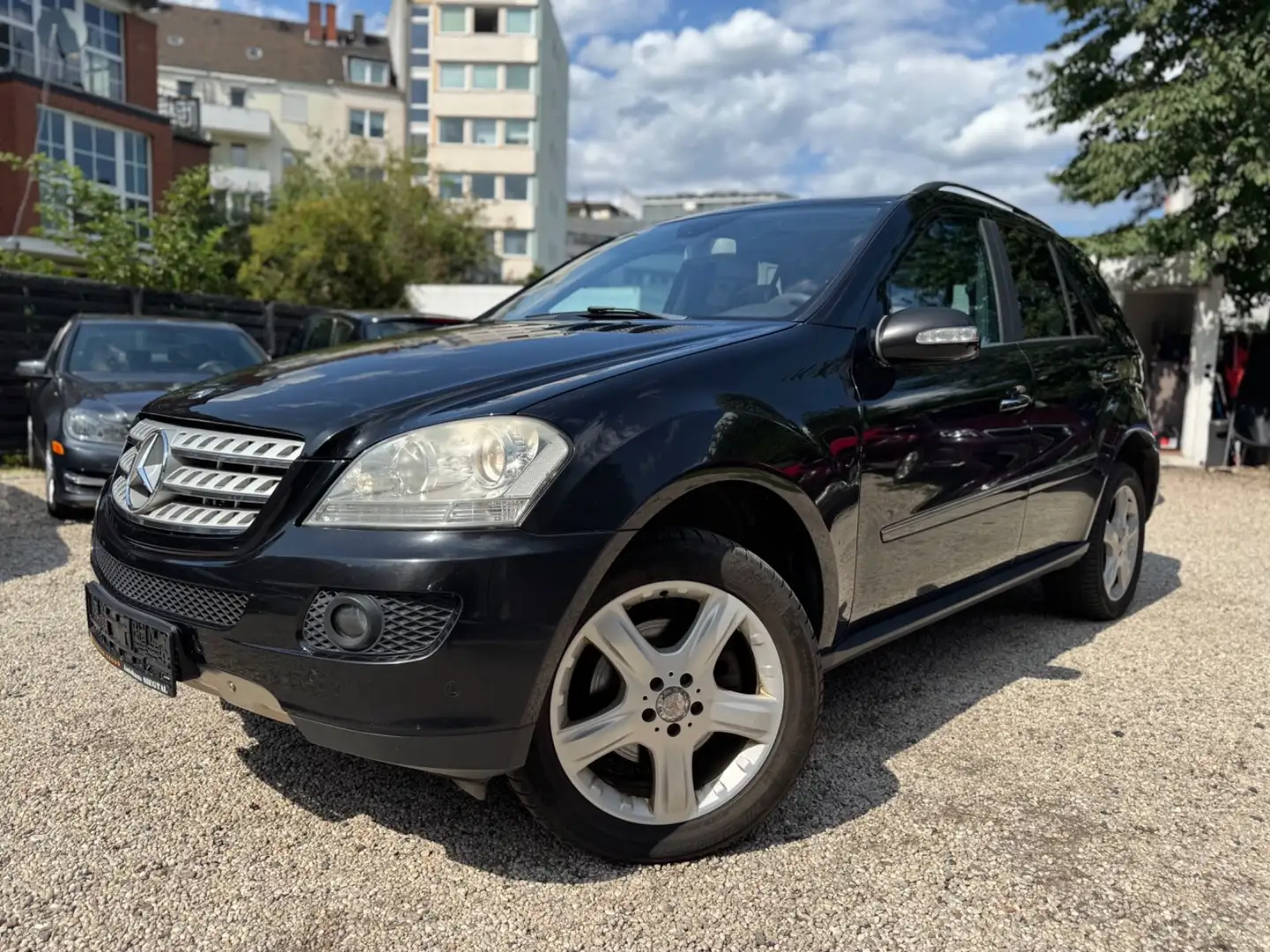 Mercedes-Benz ML 320 CDI/ALLRAD/AUT./NAVI/E-HECK/ESD/KLIMATR. Noir - 1