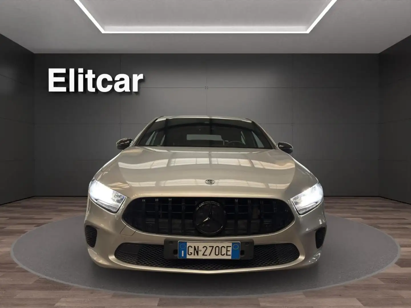 Mercedes-Benz A 220 Automatic Sport Argintiu - 2