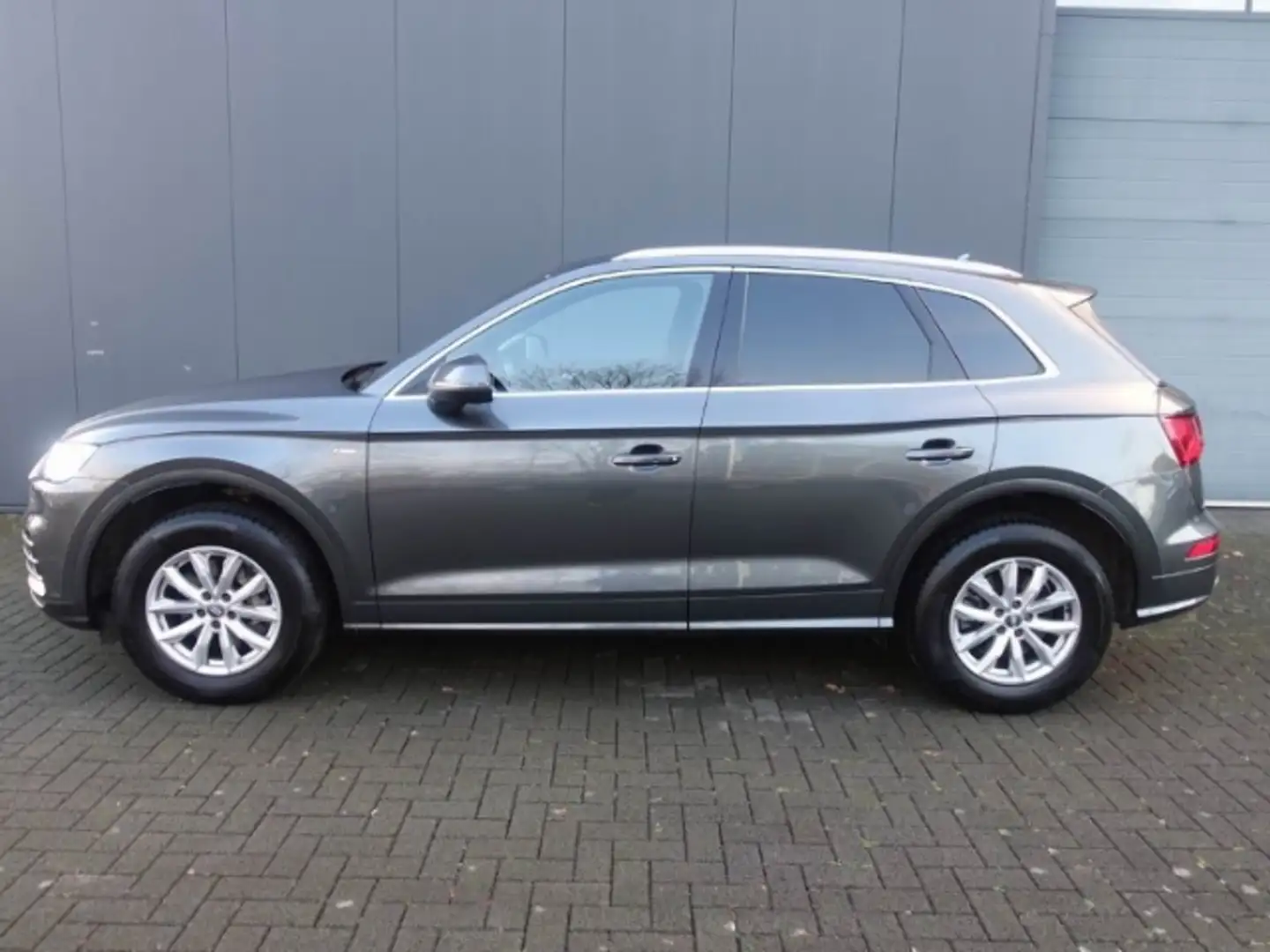 Audi Q5 40 TDI+QUATTRO+S-LINE SELECTION+AHK+LED Grau - 2