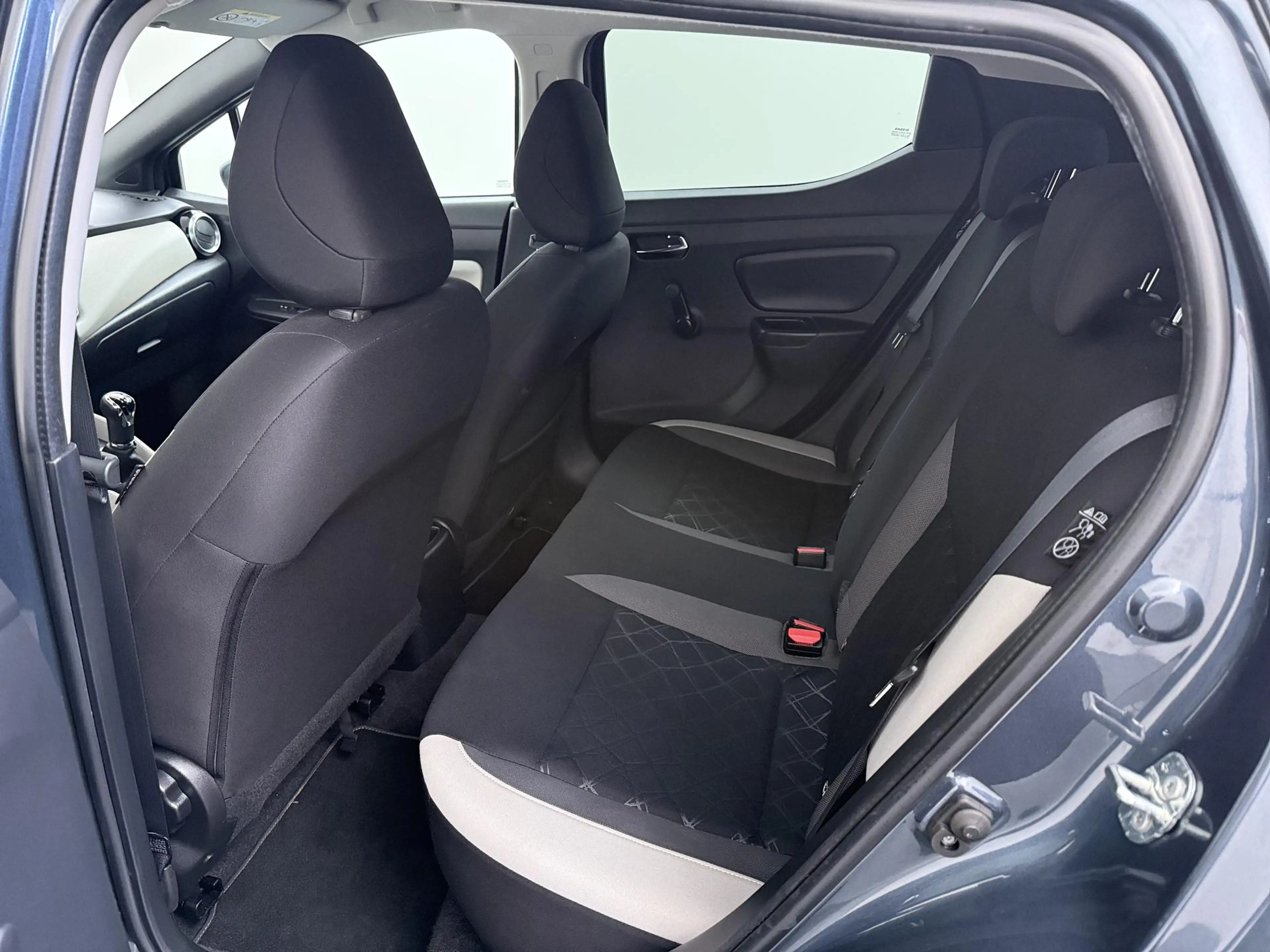 Nissan Micra 0.9 IG-T N-Connecta | Climate Control | Parkeercam — photo 14