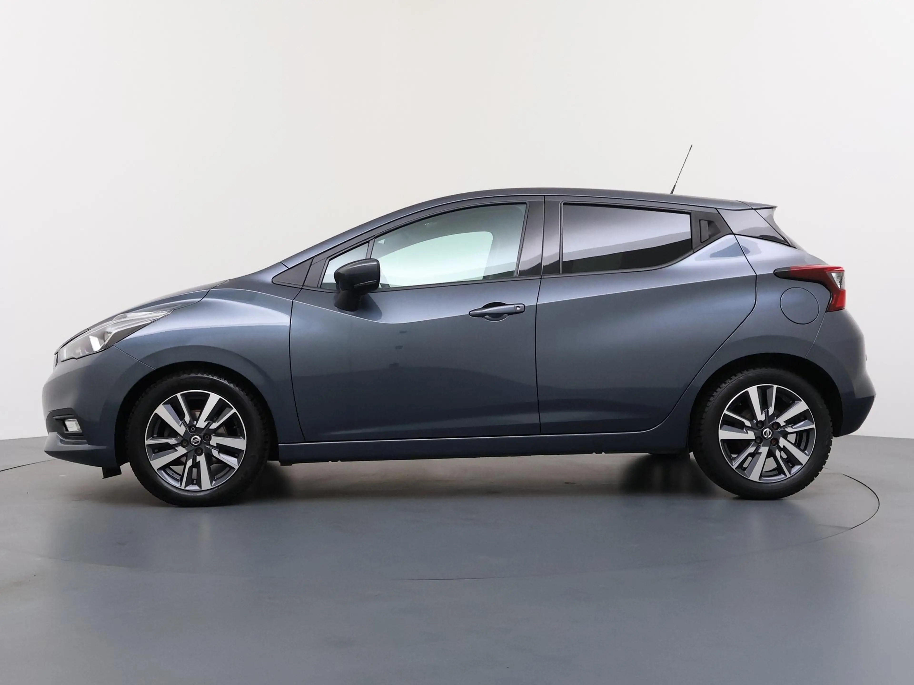 Nissan Micra 0.9 IG-T N-Connecta | Climate Control | Parkeercam — photo 2