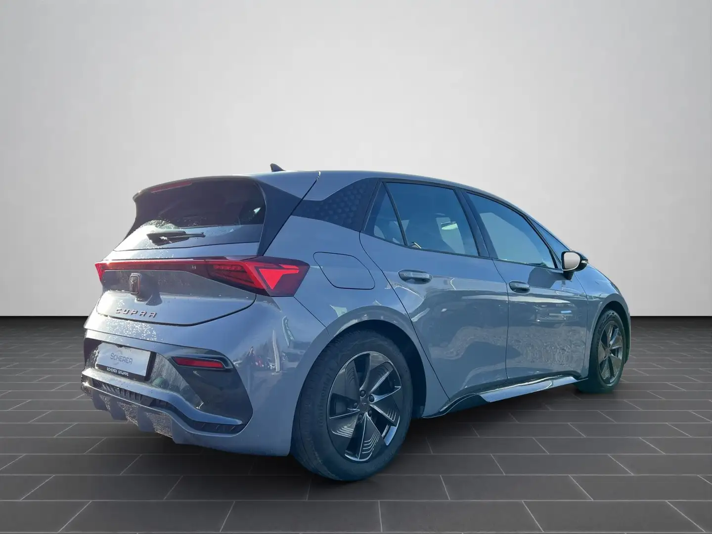 CUPRA Born 62kWh BELOW ZERO PILOT-PAKET M Grau - 2