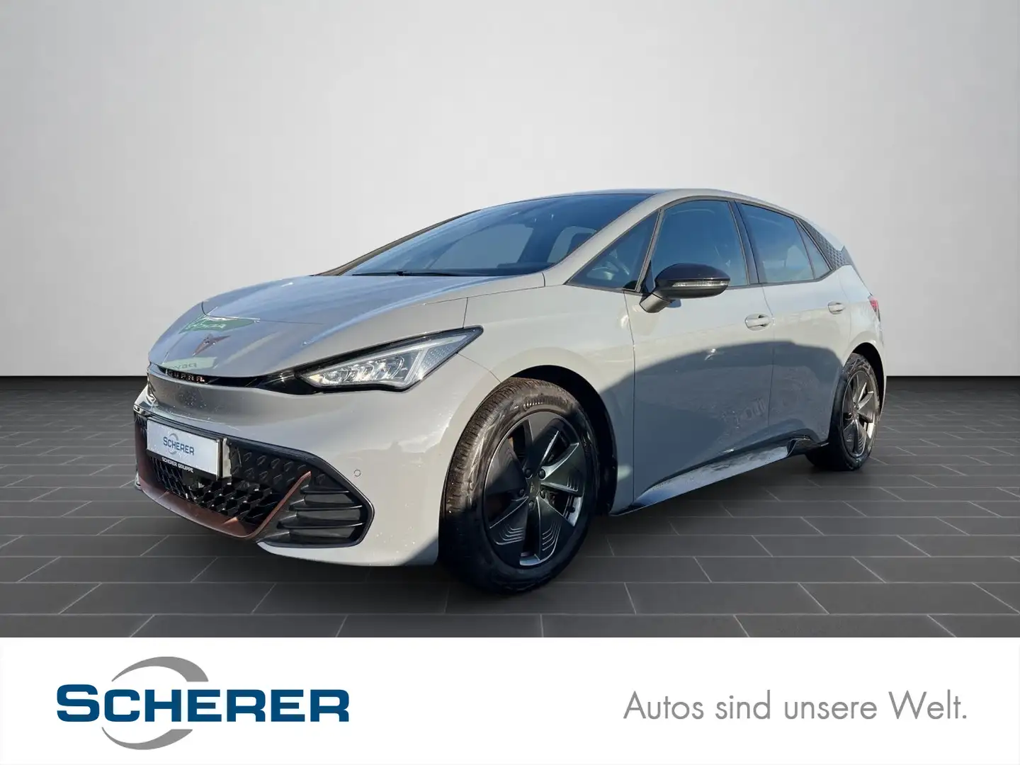 CUPRA Born 62kWh BELOW ZERO PILOT-PAKET M Grau - 1