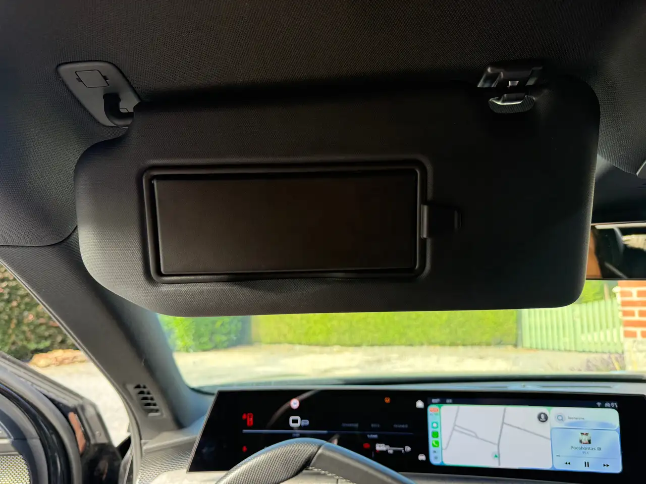 Peugeot 3008 3008 Plug-In Hybrid — photo 21
