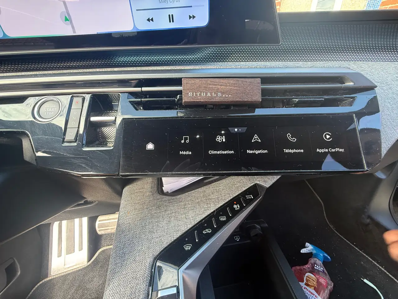 Peugeot 3008 3008 Plug-In Hybrid — photo 22