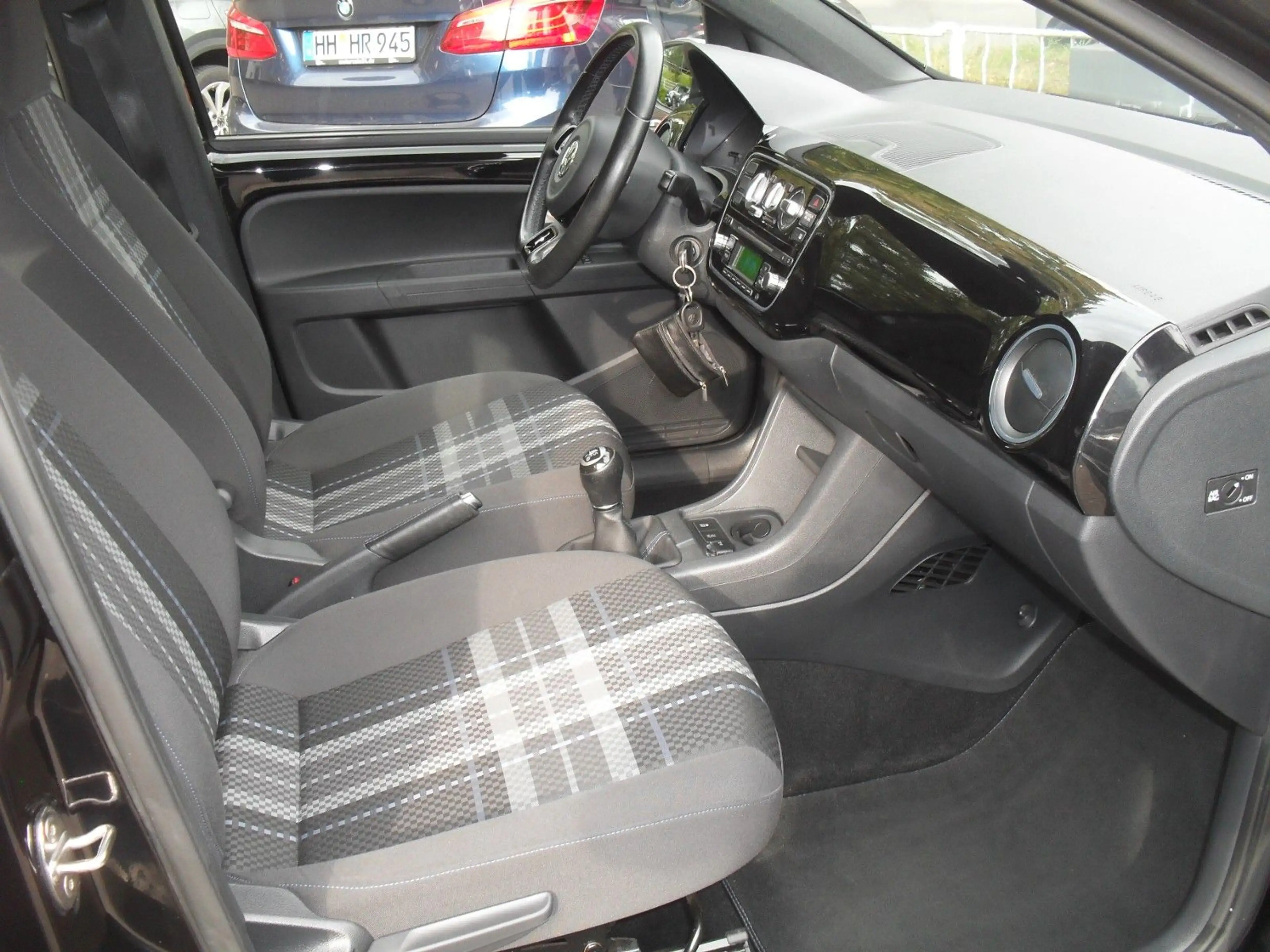 Volkswagen up! club up! — photo 9