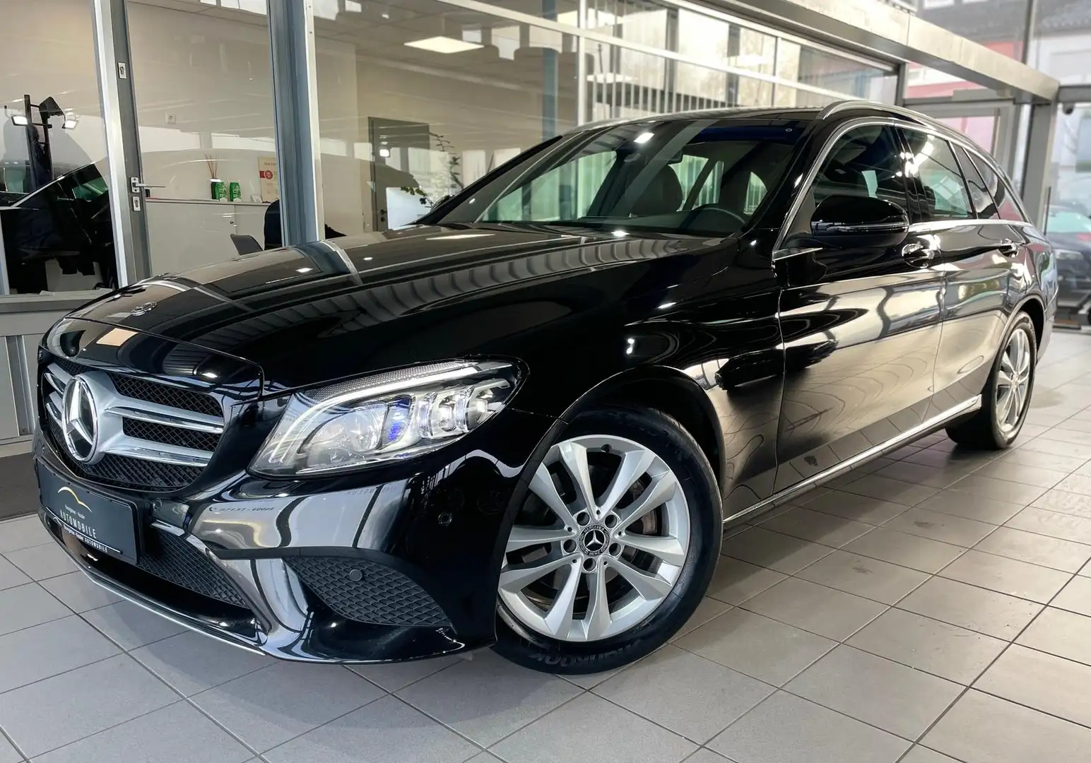 Mercedes-Benz C 200 T 9G-Tronic AVANTGARDE NAVI CARPLAY KAMERA Negro - 2