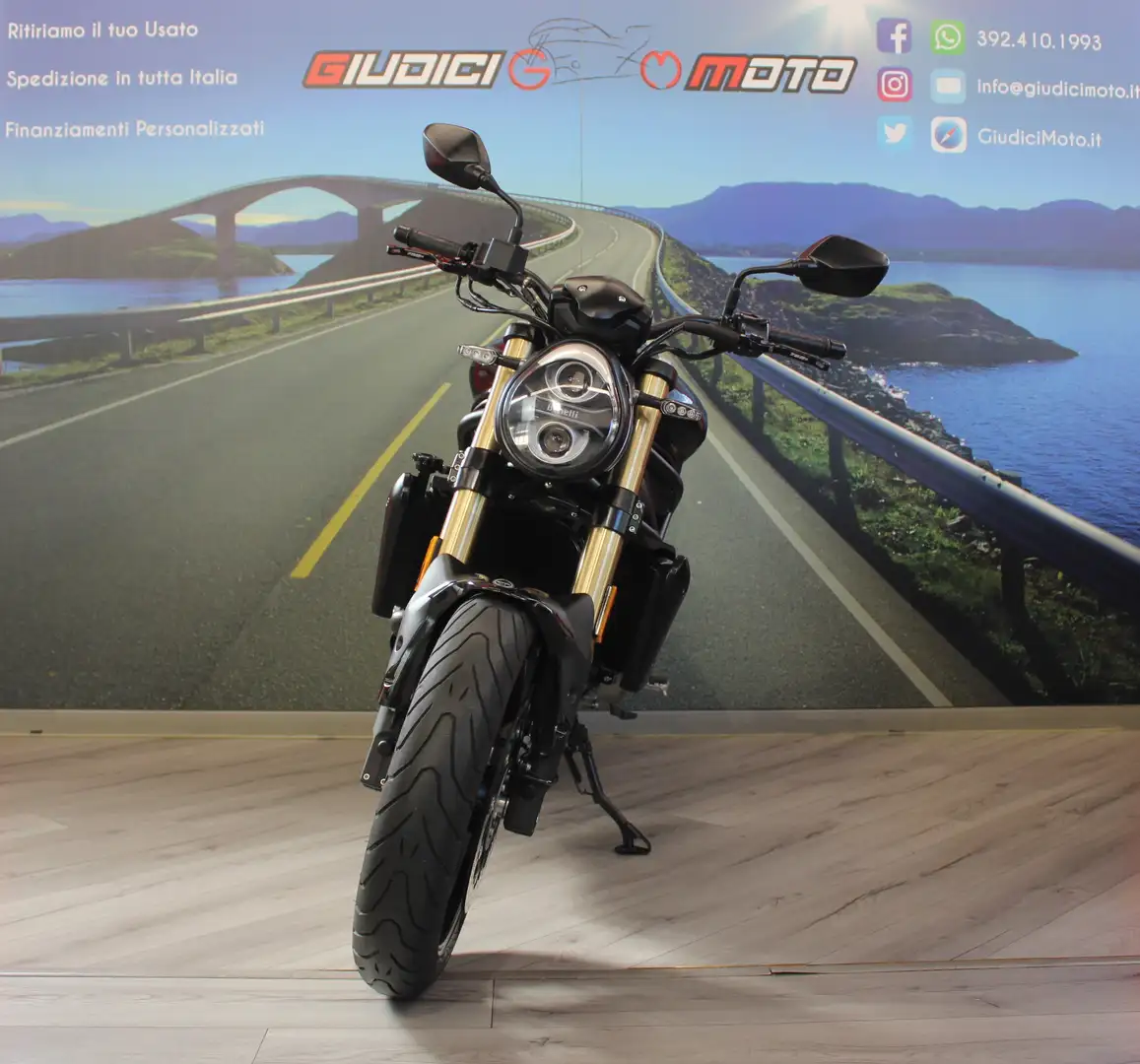Benelli 752 S S - 2022 - km 1109 Negro - 2