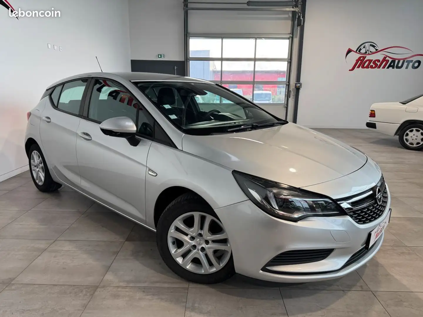 Opel Astra TURBO ecoFLEX S&S 105cv-2017 Grau - 2