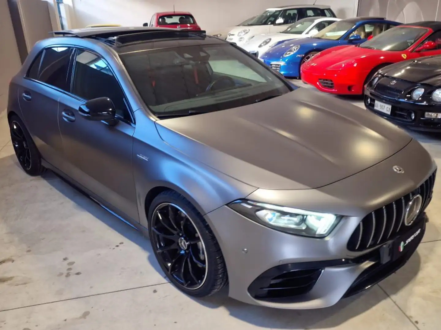 Mercedes-Benz A 45 AMG 4matic+ auto Grijs - 1
