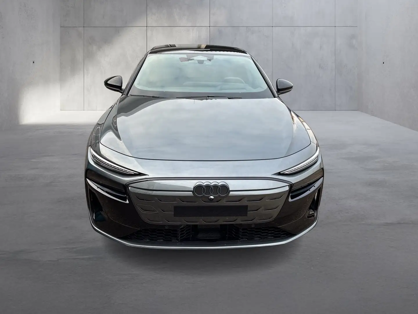 Audi A6 e-tron Grau - 2