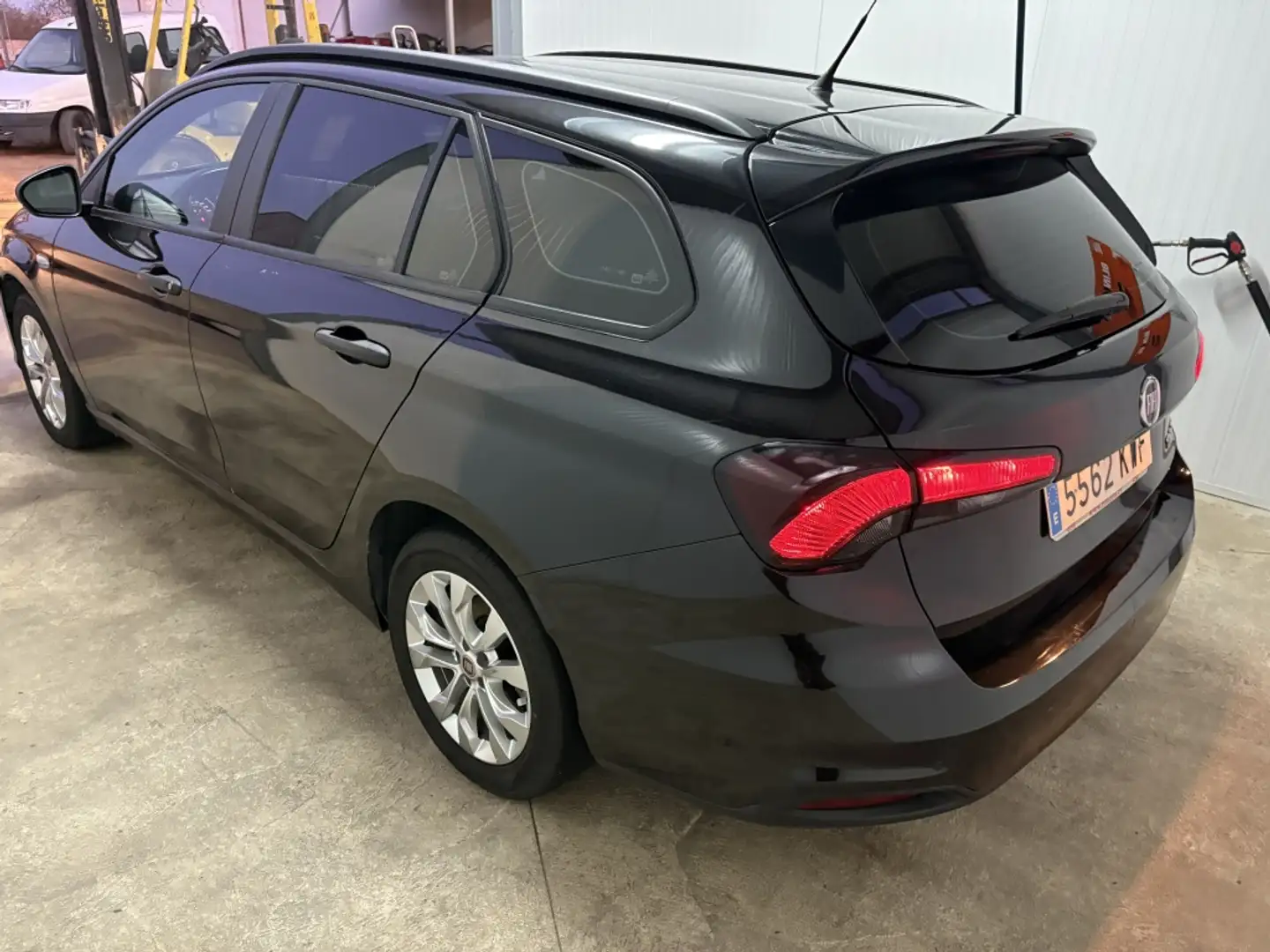 Fiat Tipo SW 1.4 T-Jet Gasolina/GLP Pop Negro - 1