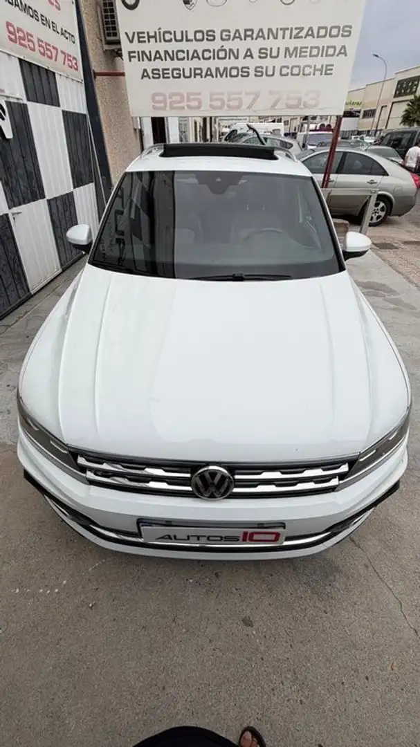 Volkswagen Tiguan R LINE 4MOTION 240CV Blanco - 2