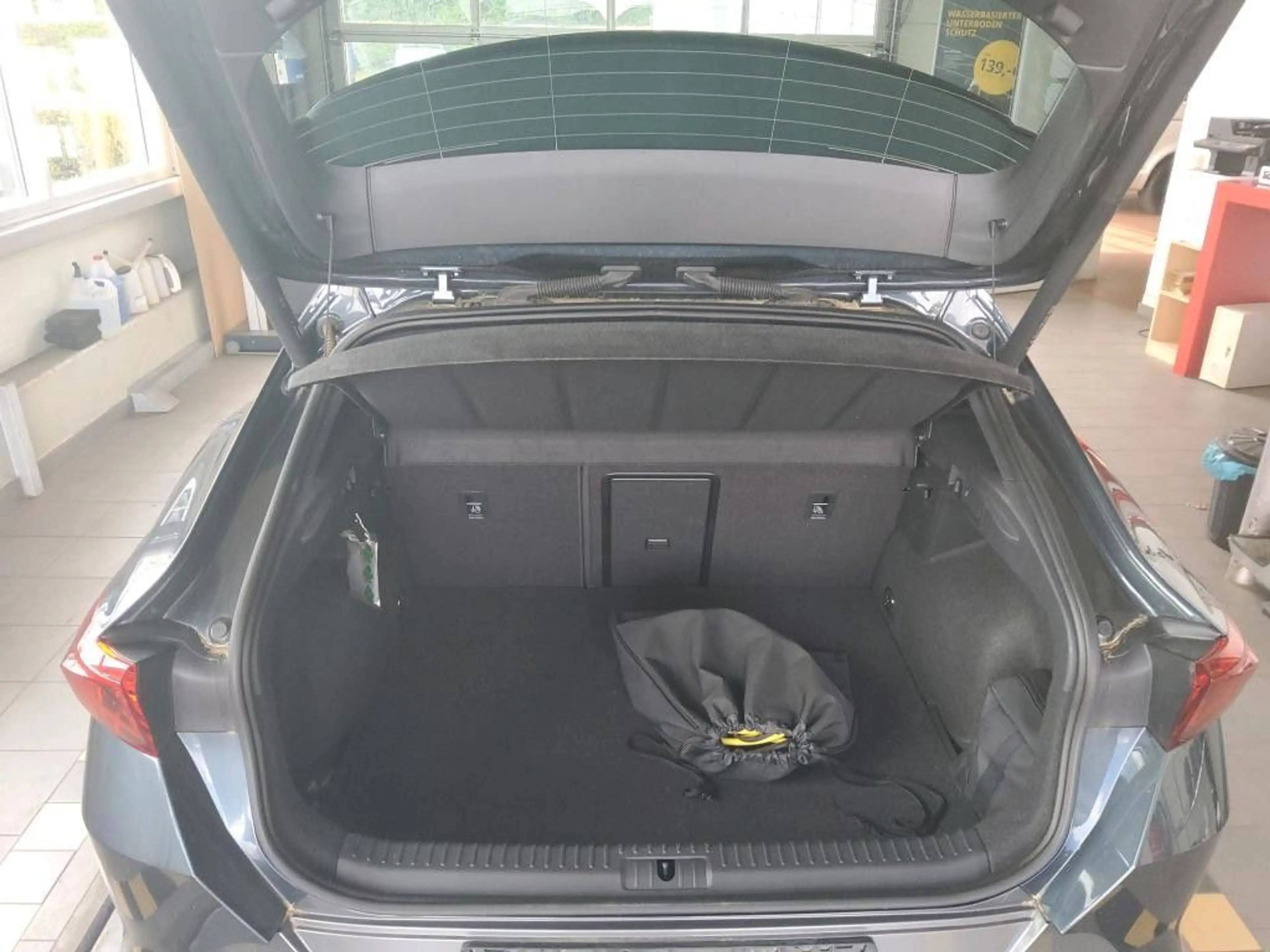 CUPRA Formentor VZ 1.4e/TSI Navi SHZ ACC LED PDC Alu — photo 7