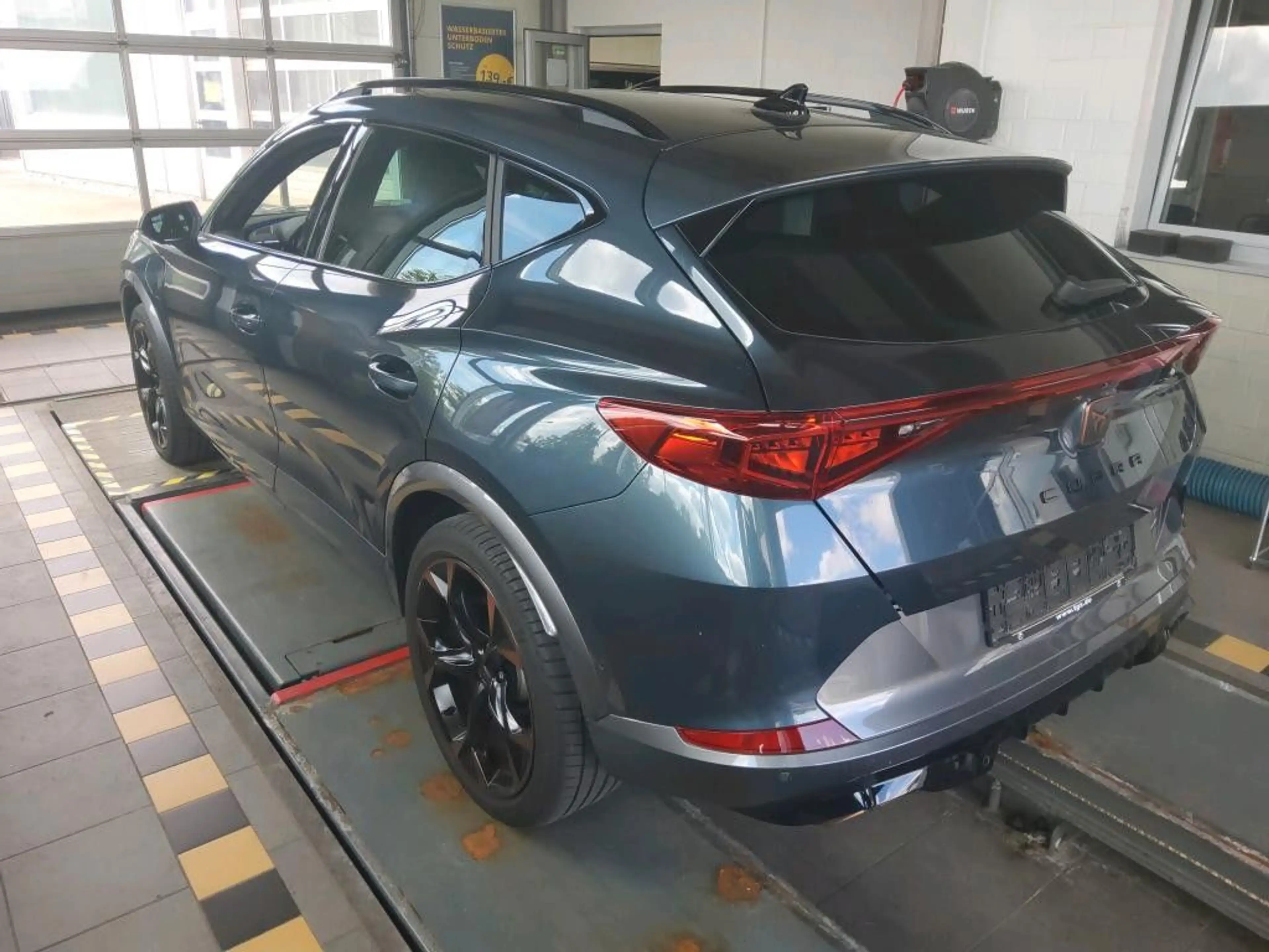 CUPRA Formentor VZ 1.4e/TSI Navi SHZ ACC LED PDC Alu — photo 3