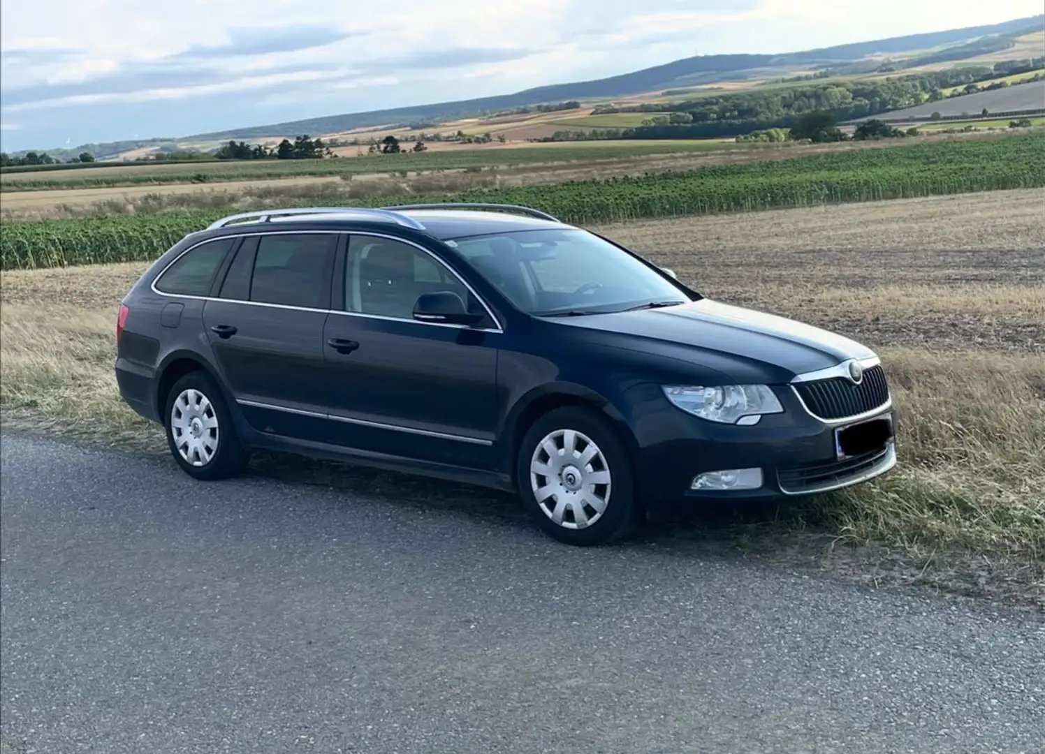 Skoda Superb Elegance Schwarz - 1