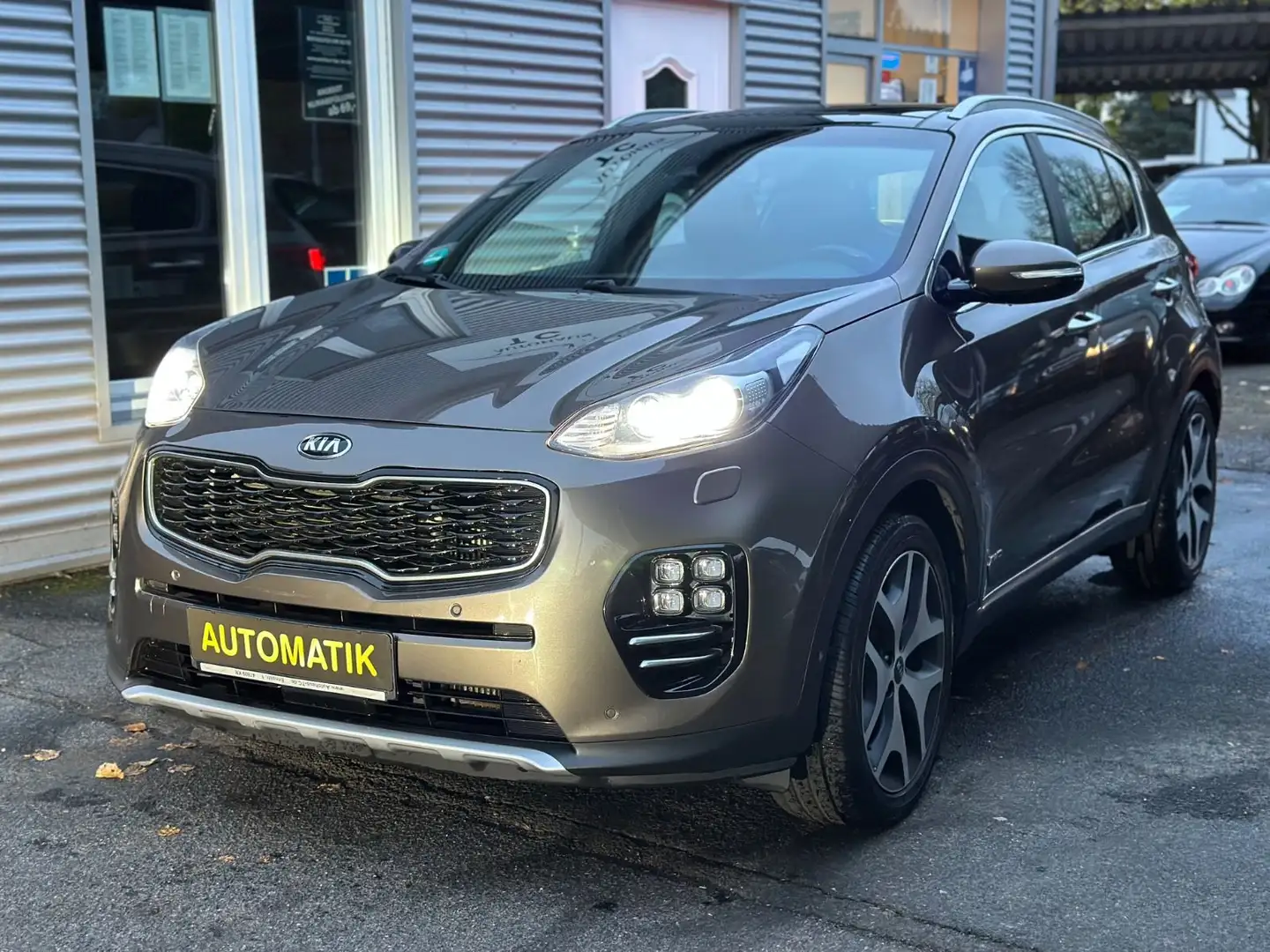 Kia Sportage GT-Line 4WD AUTOMATIK+1.HAND Brun - 2