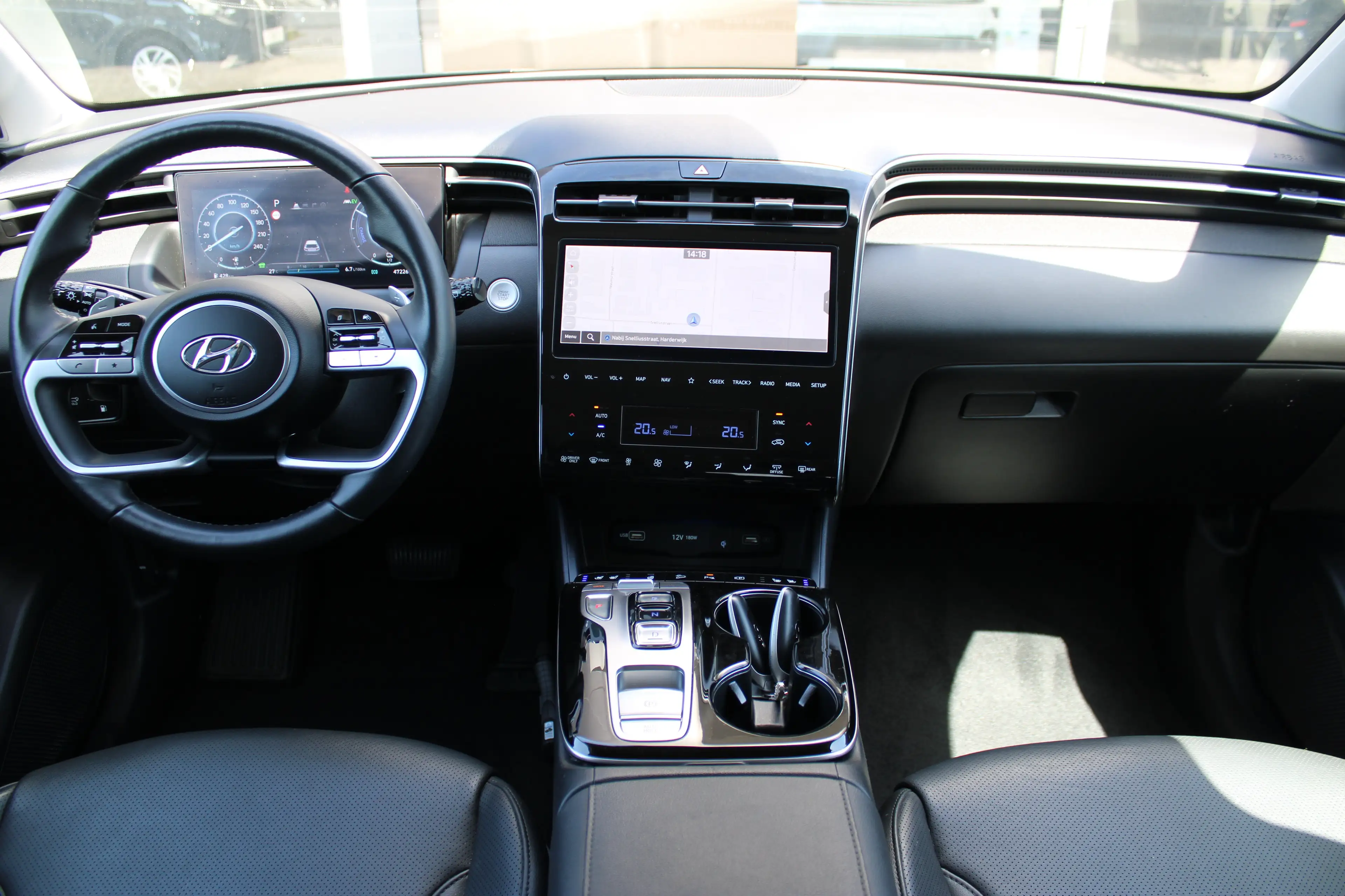 Hyundai TUCSON 1.6 T-GDI PHEV Premium 4WD | 100% dealeronderhoude — photo 3